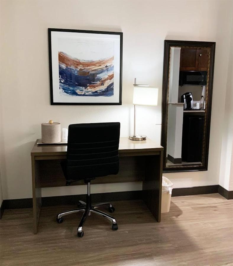 Wingate By Wyndham Jackson Ridgeland Hotel ภายนอก รูปภาพ