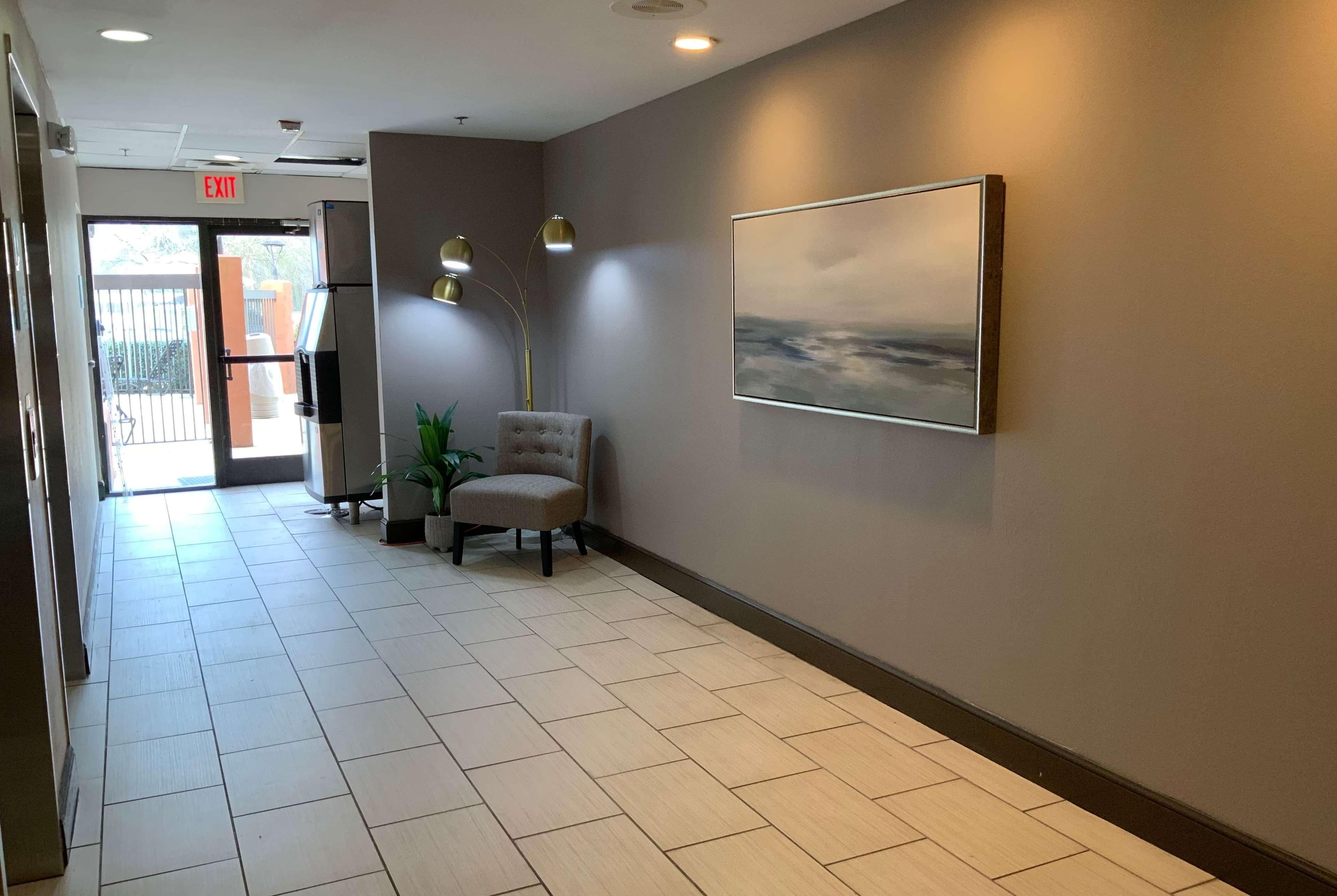 Wingate By Wyndham Jackson Ridgeland Hotel ภายนอก รูปภาพ