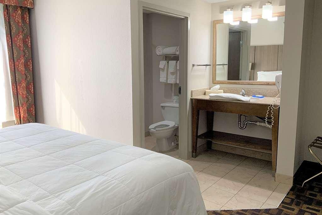 Wingate By Wyndham Jackson Ridgeland Hotel ภายนอก รูปภาพ