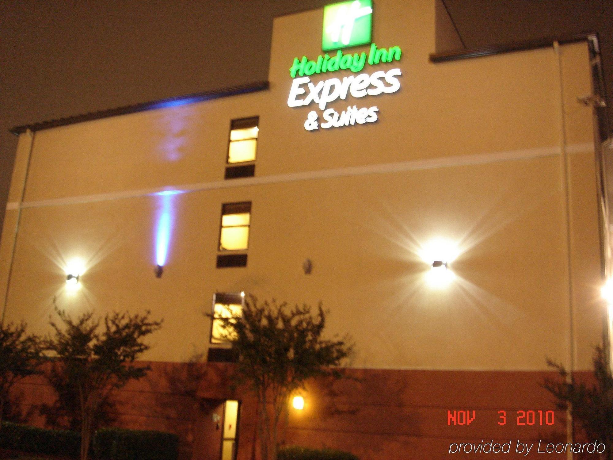 Wingate By Wyndham Jackson Ridgeland Hotel ภายนอก รูปภาพ